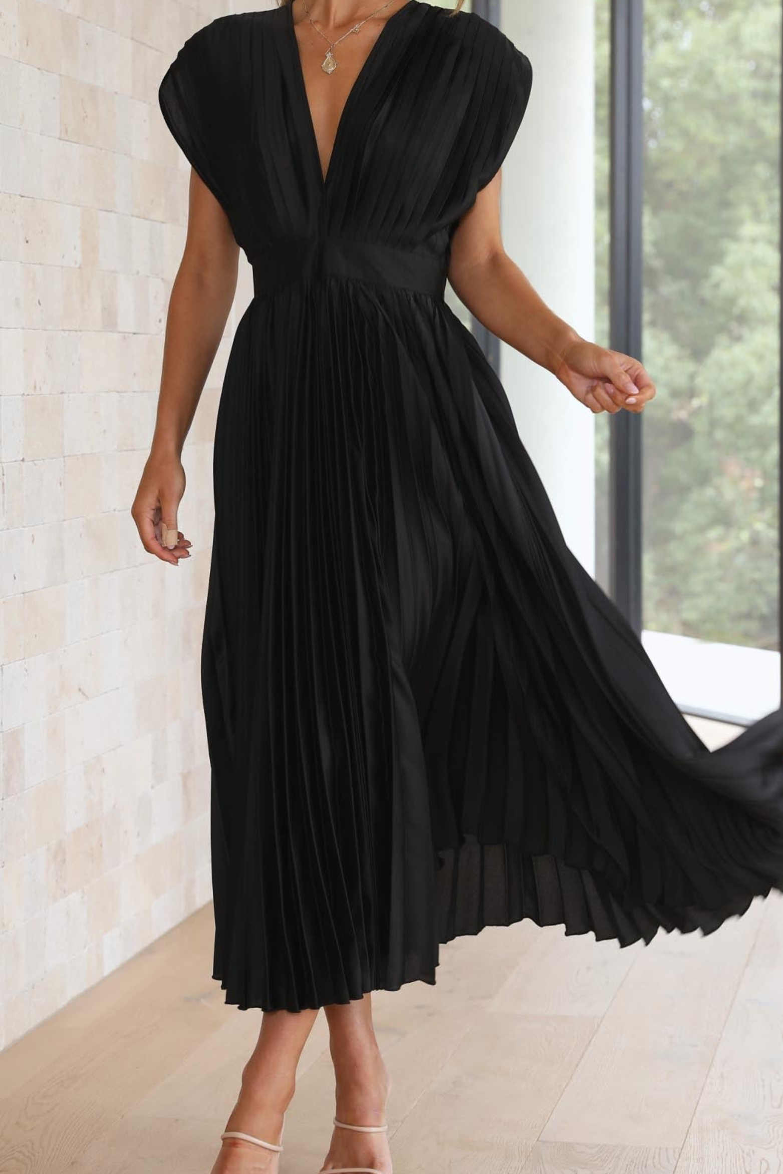 Flowy Pleated Maxi Dress