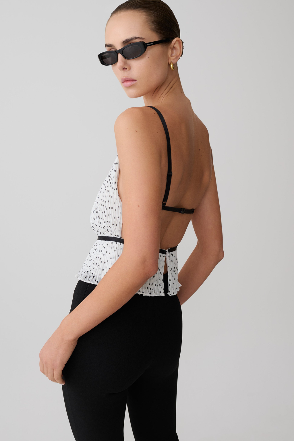 Pleated Sculpt Sleeveless Top