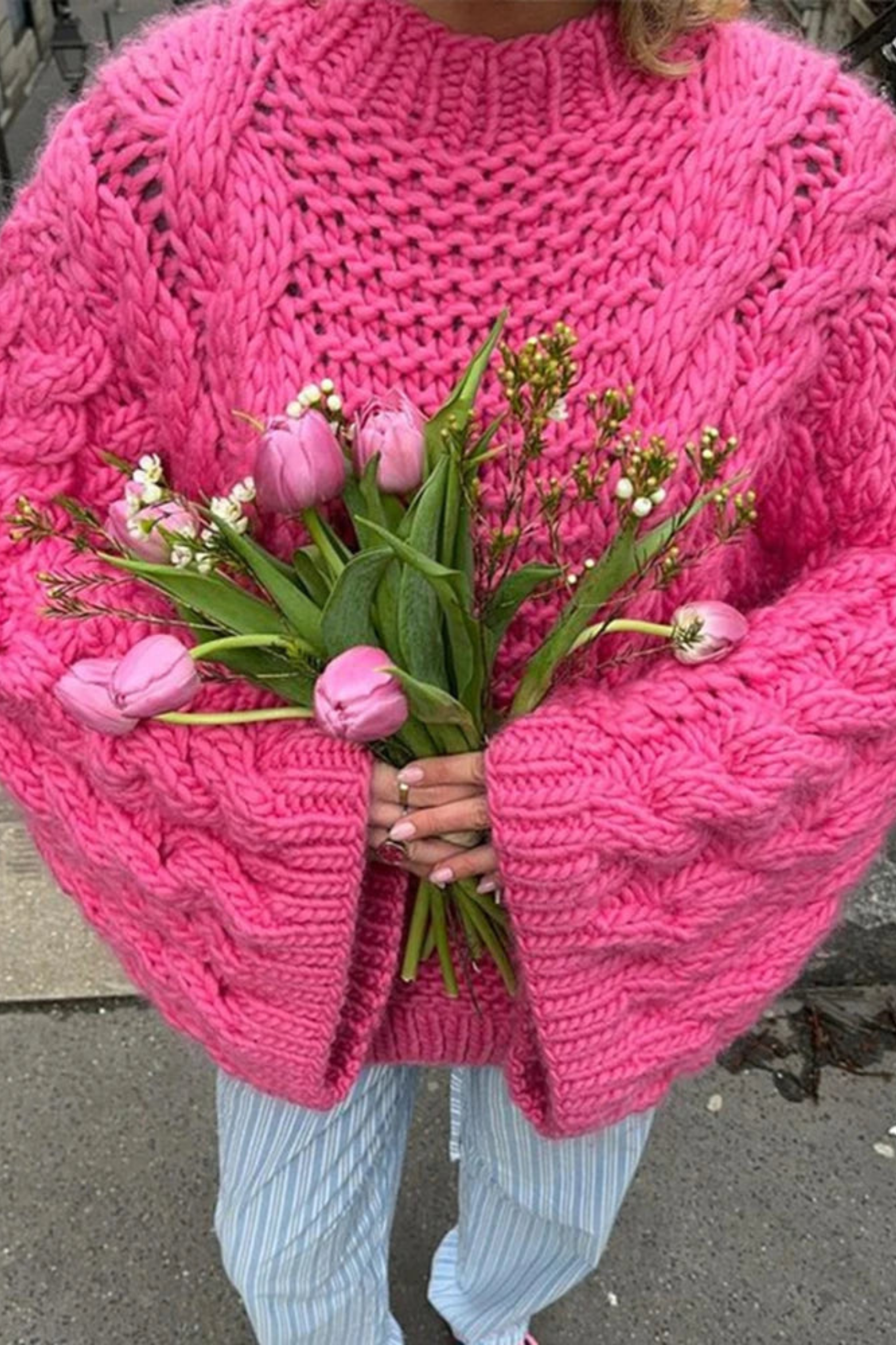 Women's Oversized Knit Pullover Sweater