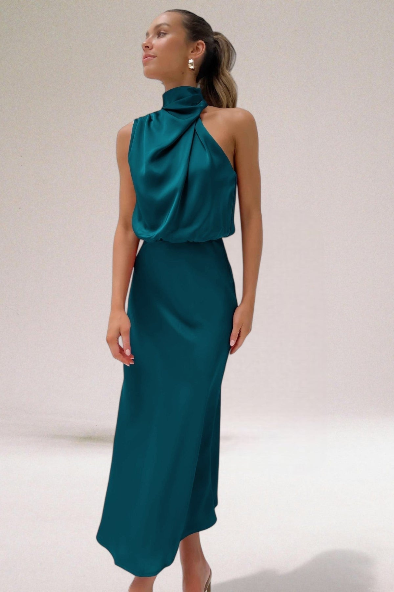 Halter Neck Midi Dress with Flowy Silhouette