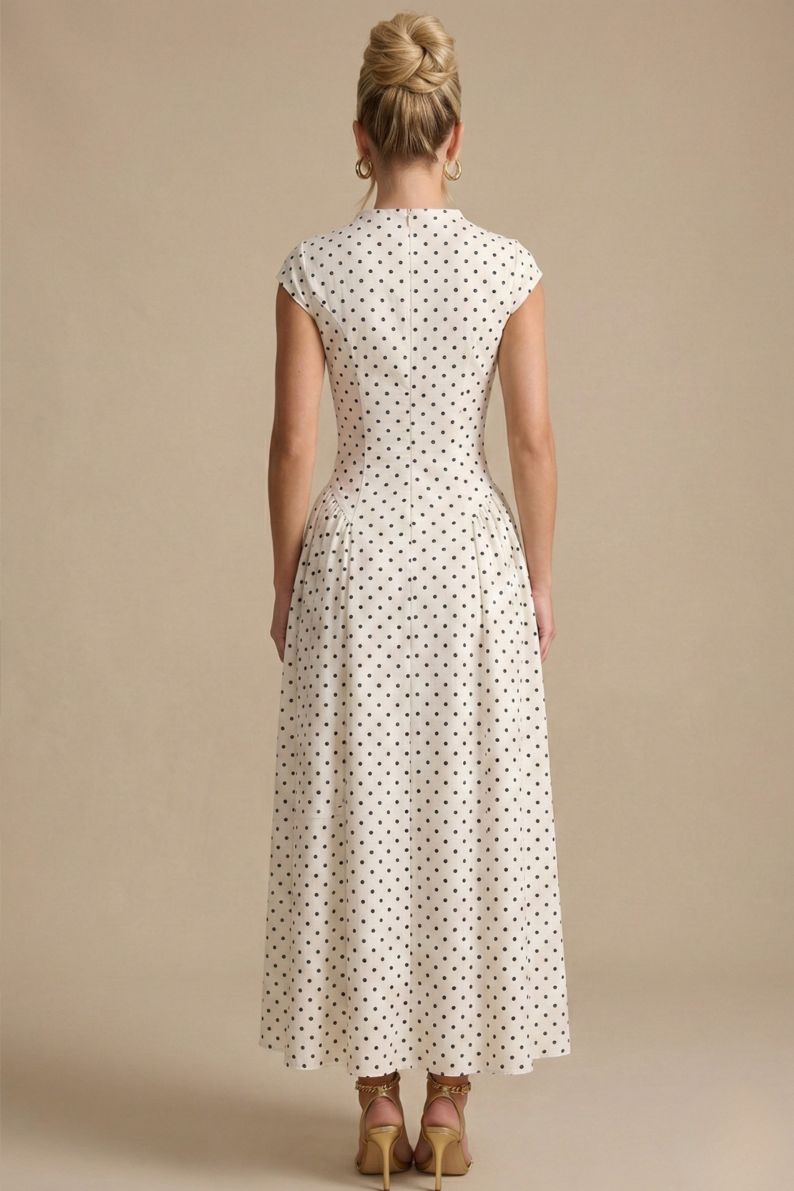 Vintage Inspired Polka Dot Maxi Dress with A Line Flow, White / XS