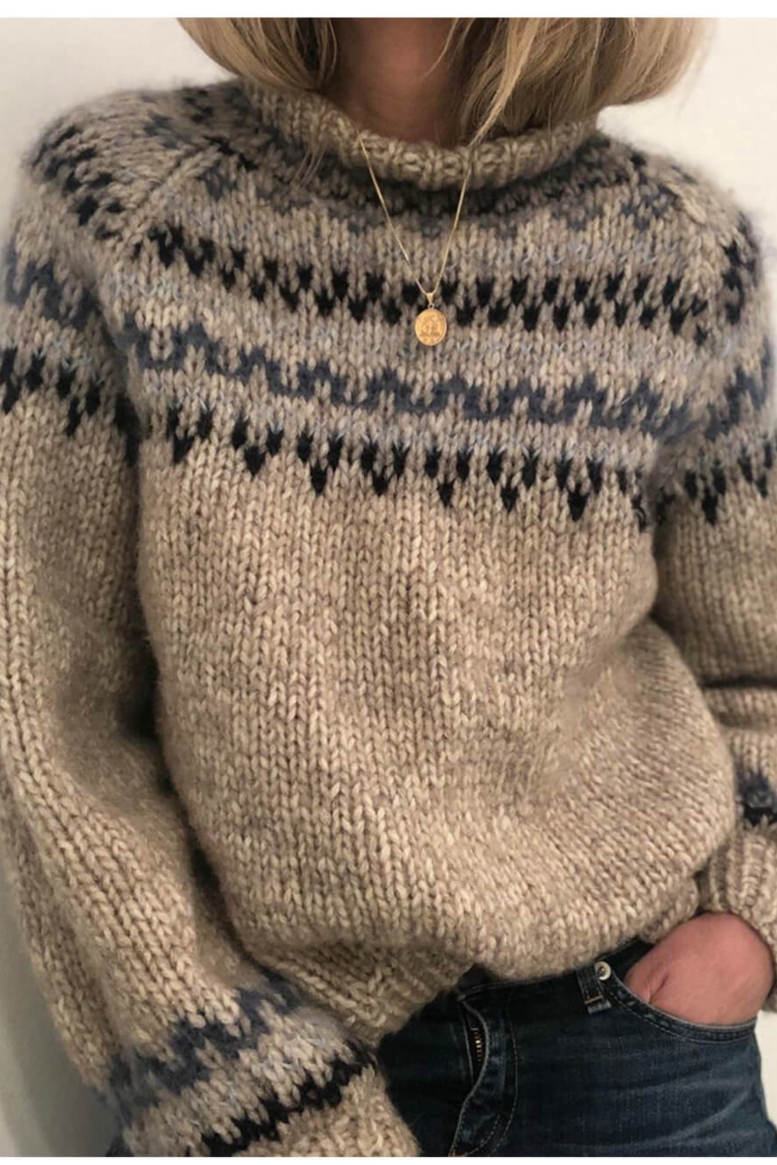 Women's Turtleneck Knit Pullover Sweater