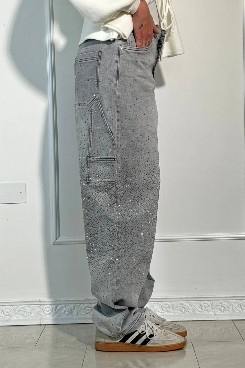 Women Balloon Fit Carpenter Denim Jeans