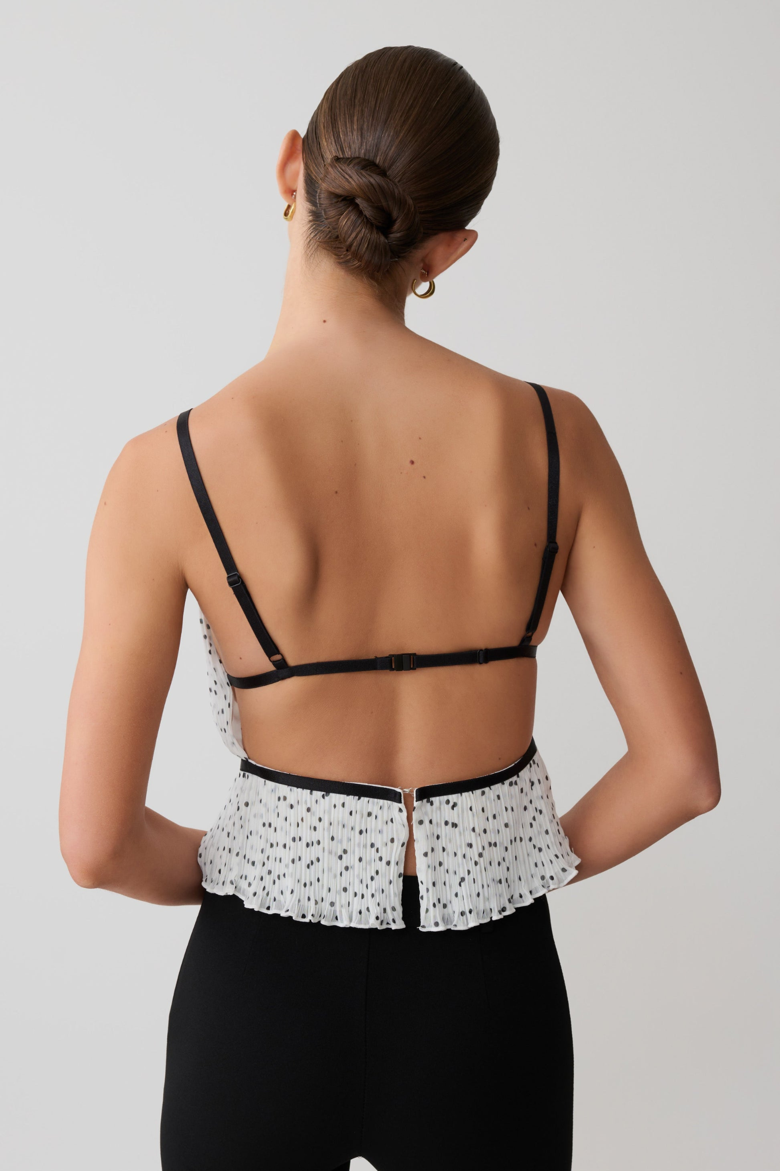 Pleated Sculpt Sleeveless Top
