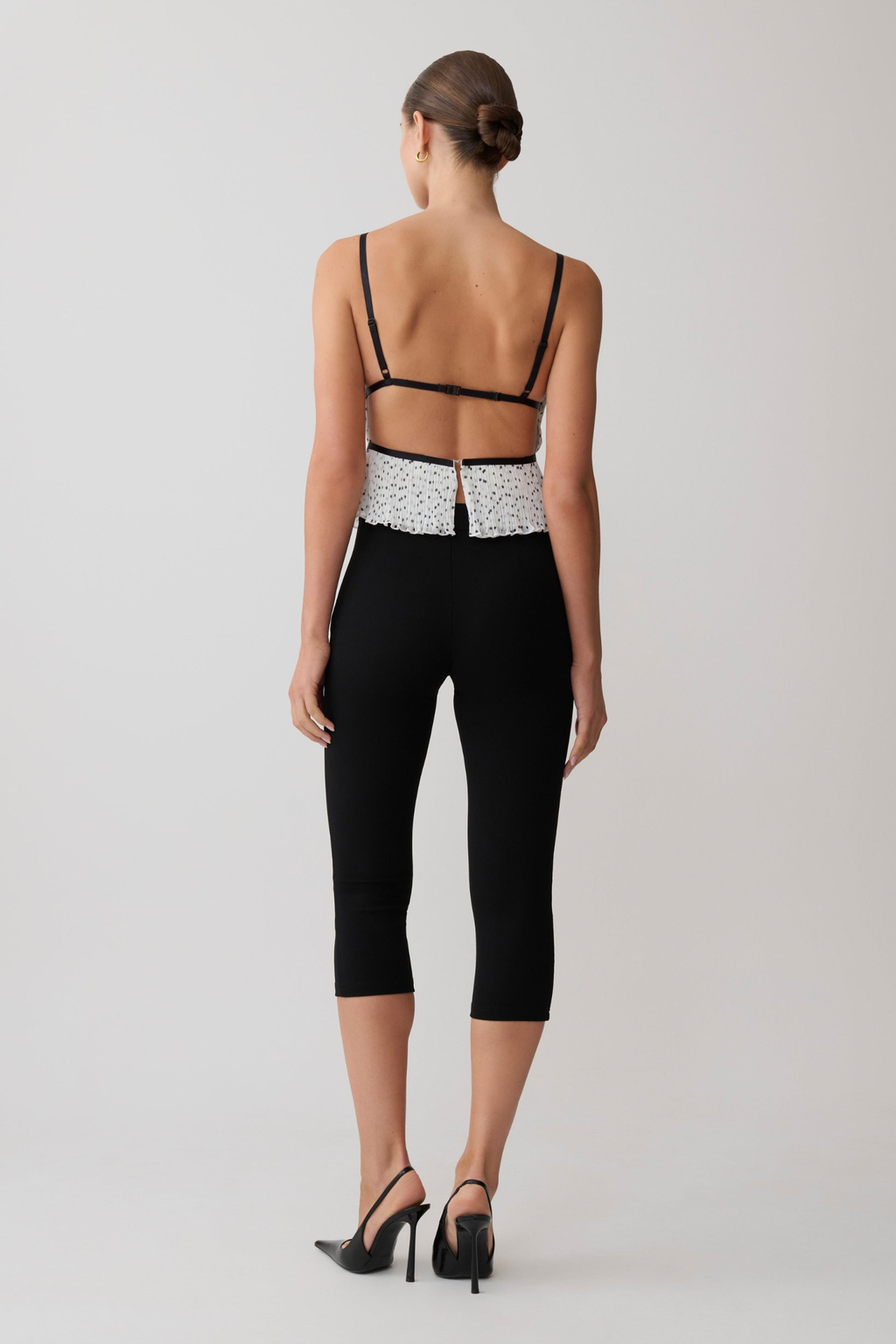 Pleated Sculpt Sleeveless Top