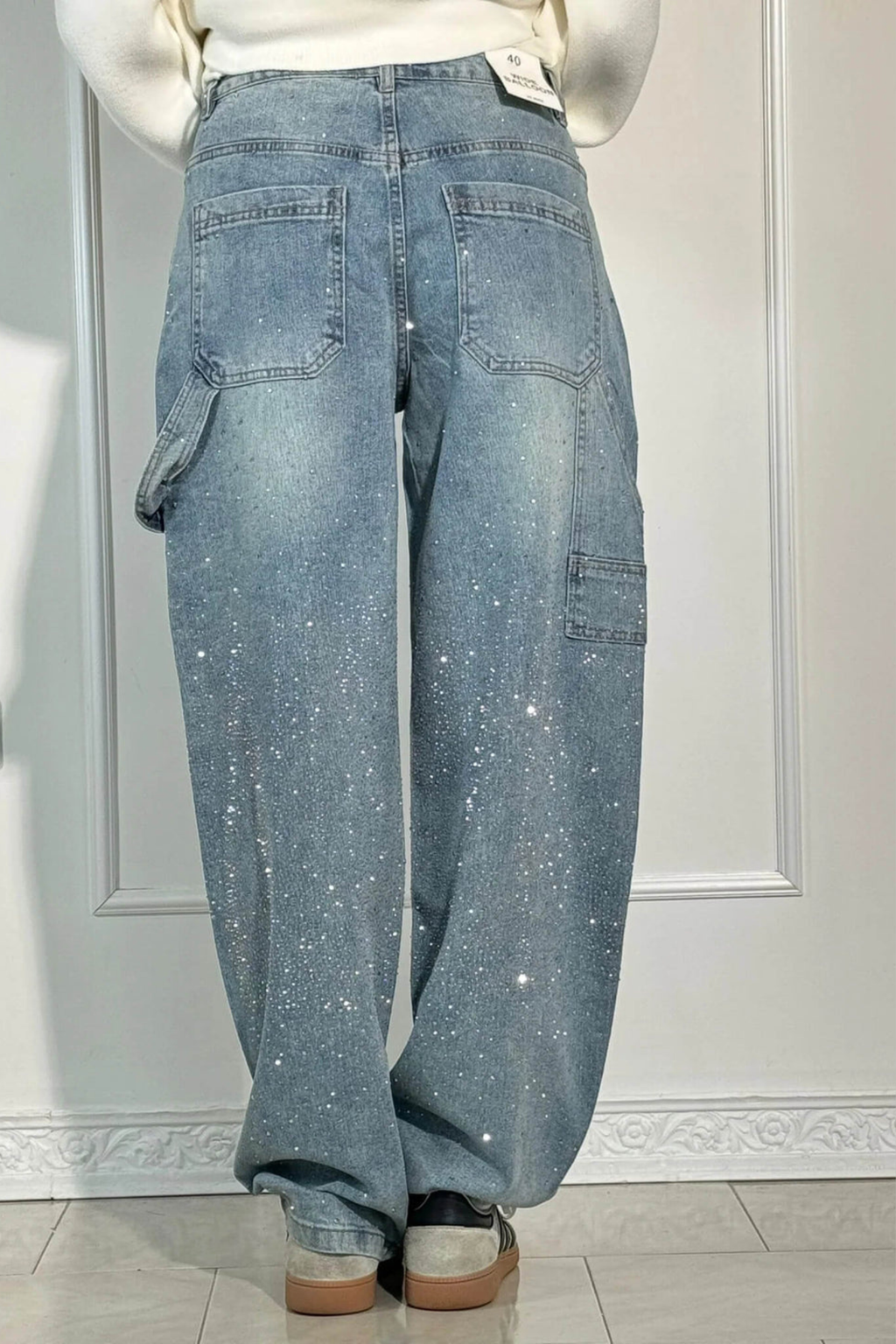 Women Balloon Fit Carpenter Denim Jeans
