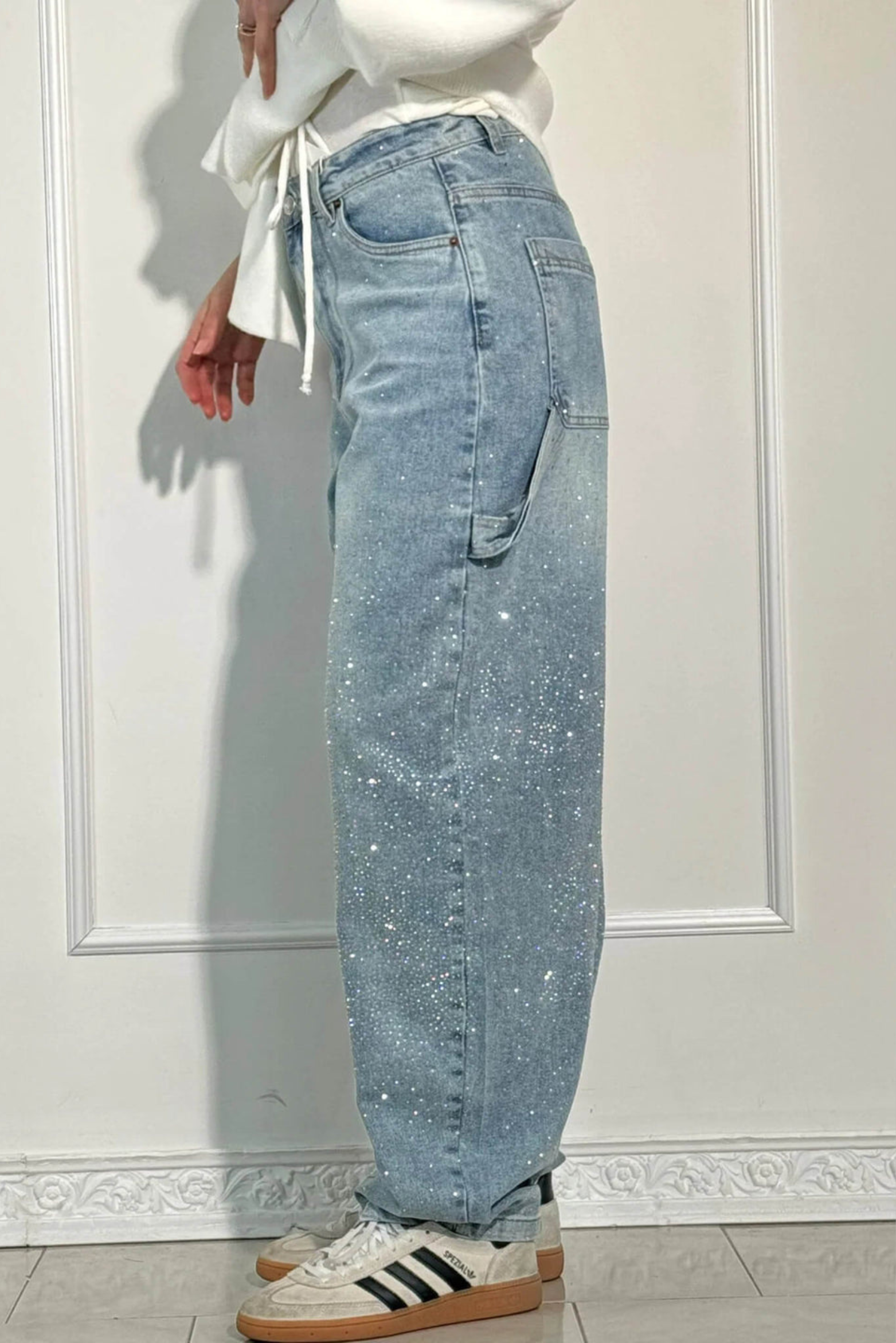Women Balloon Fit Carpenter Denim Jeans