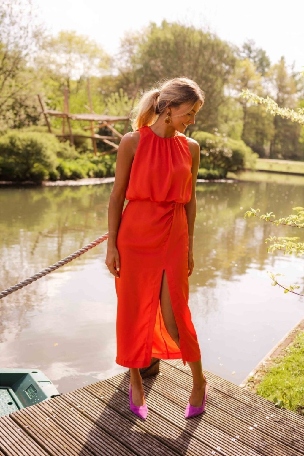 Side Slit Sleeveless Midi Dress