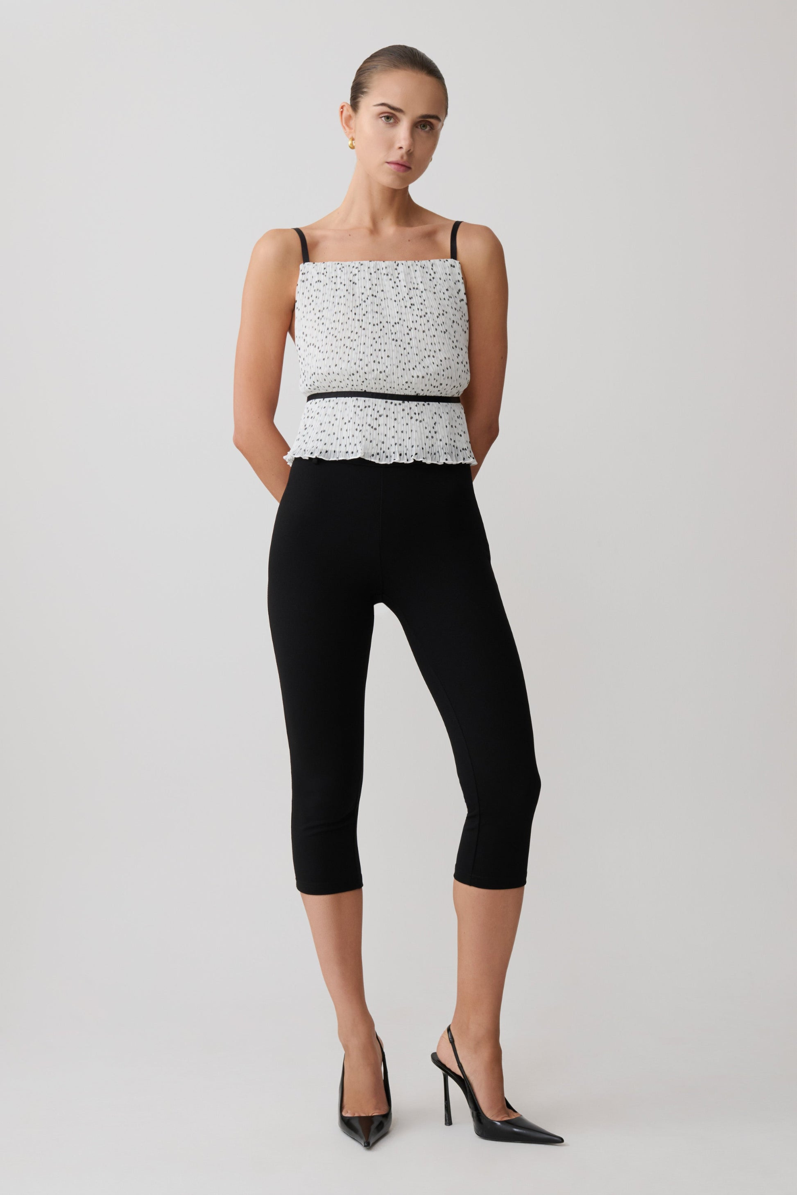 Pleated Sculpt Sleeveless Top