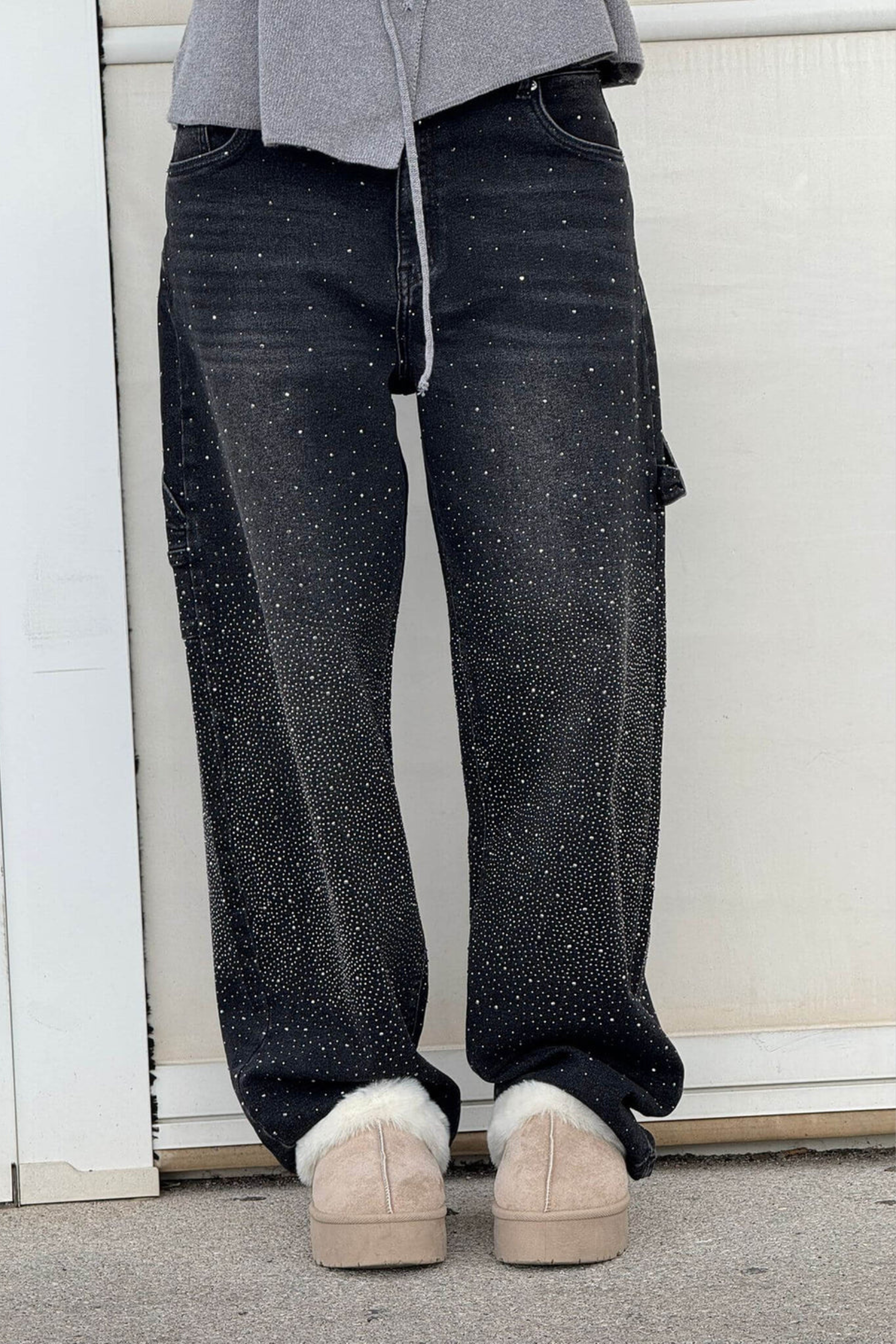 Women Balloon Fit Carpenter Denim Jeans
