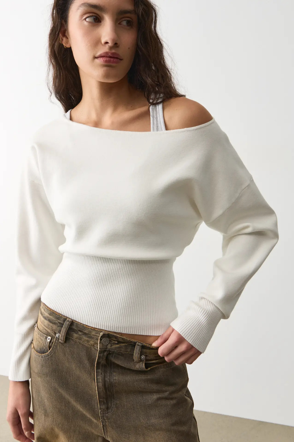 Women's Oversized Off Shoulder Knit Sweater