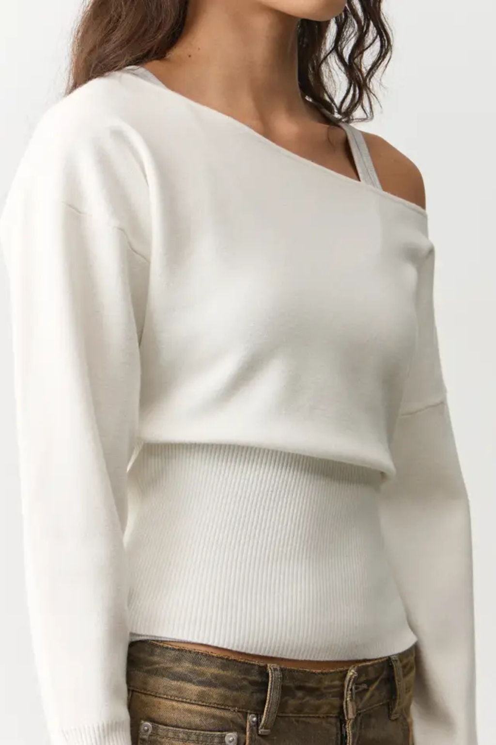 Women's Oversized Off Shoulder Knit Sweater